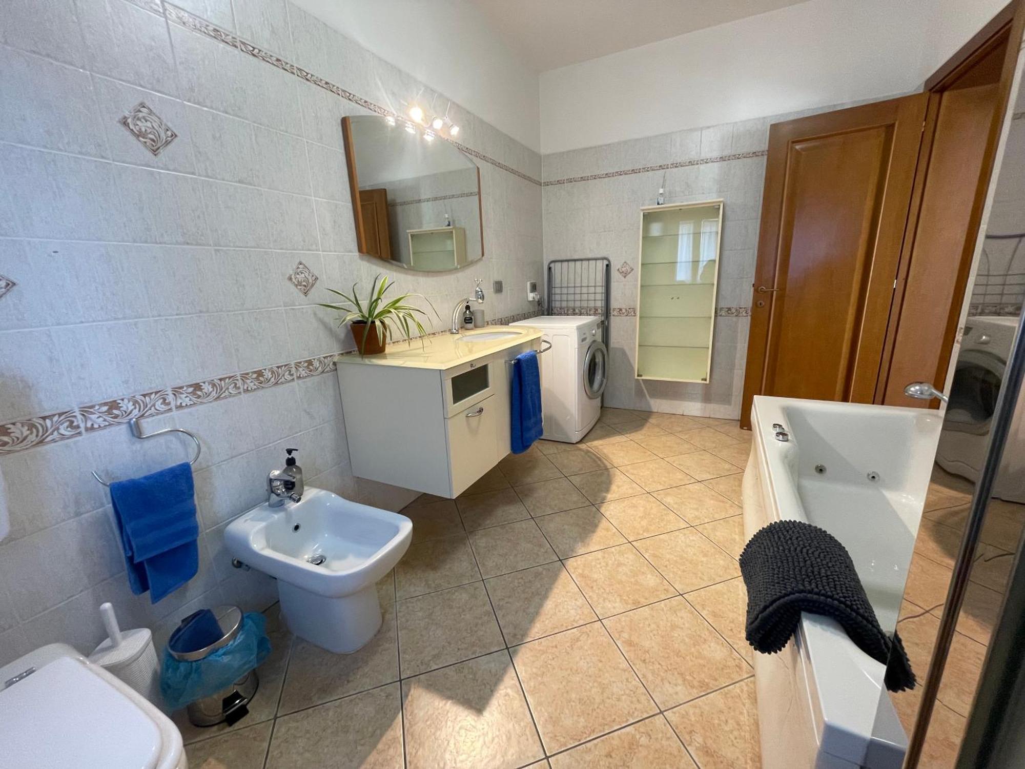 Gocce Balsamiche Apartamento Ravarino Exterior foto